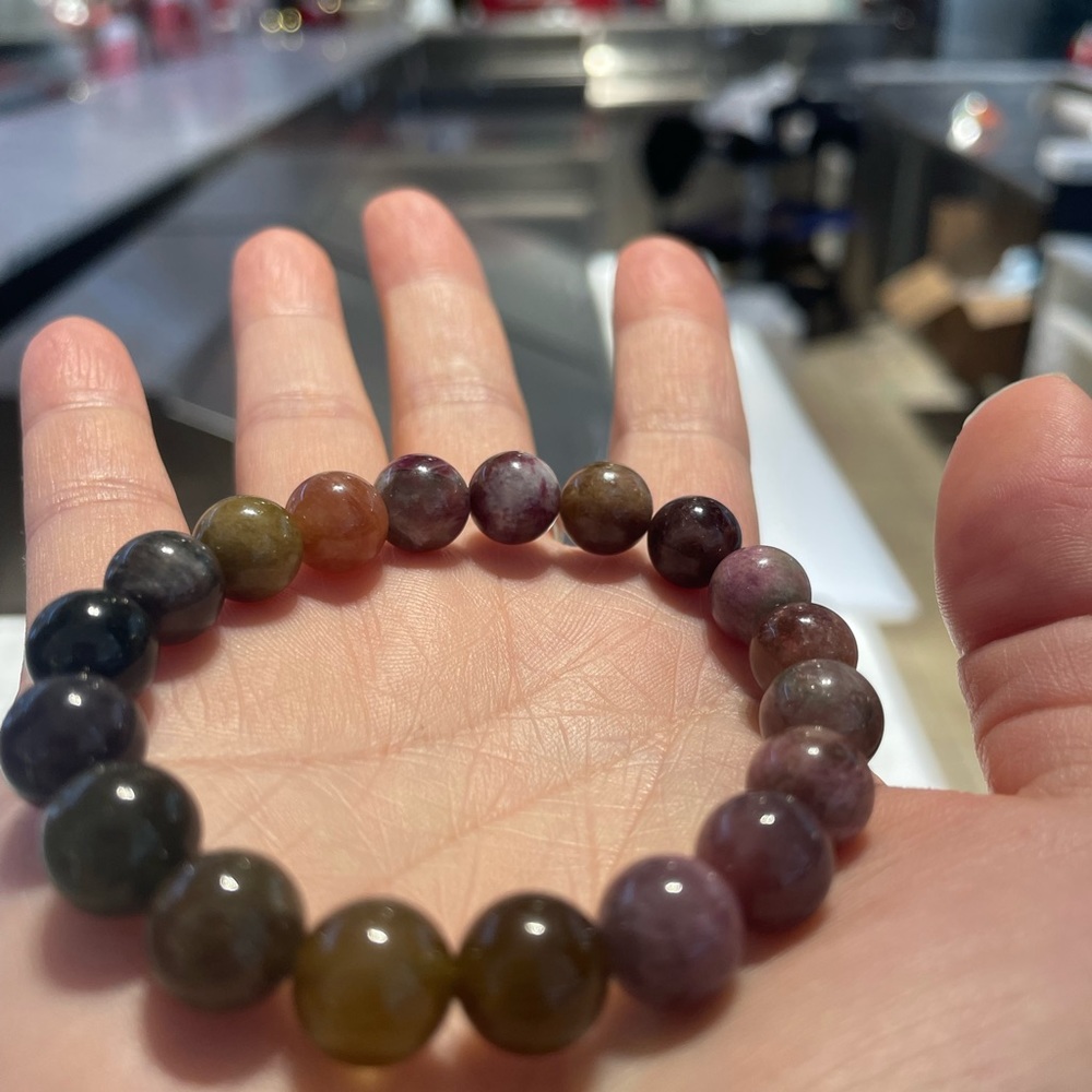 tourmaline 9-10mm bead bracelet